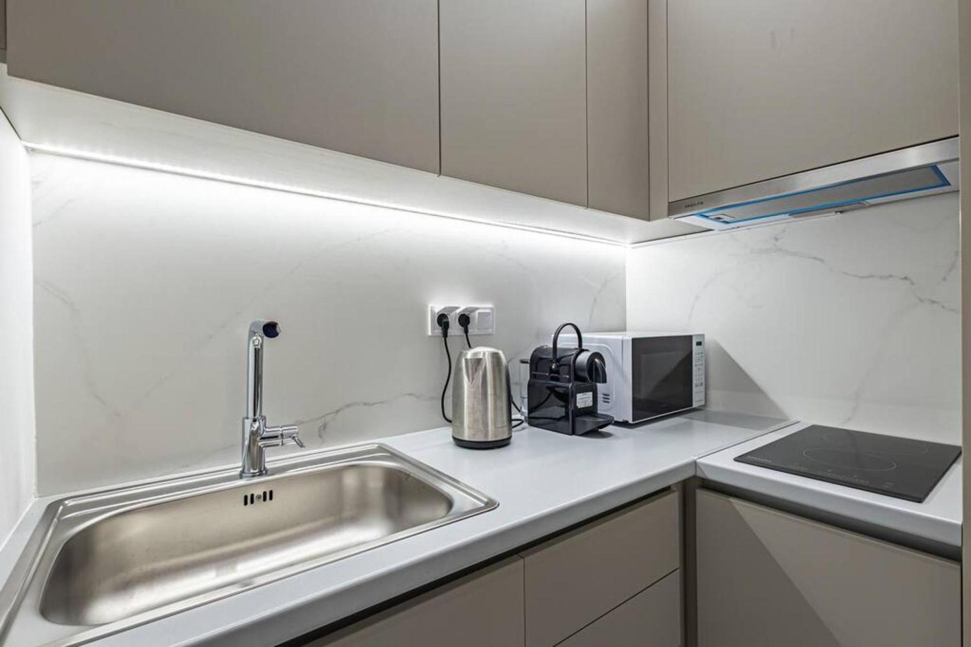 Acropolis Luxury Apartment Афіни Екстер'єр фото